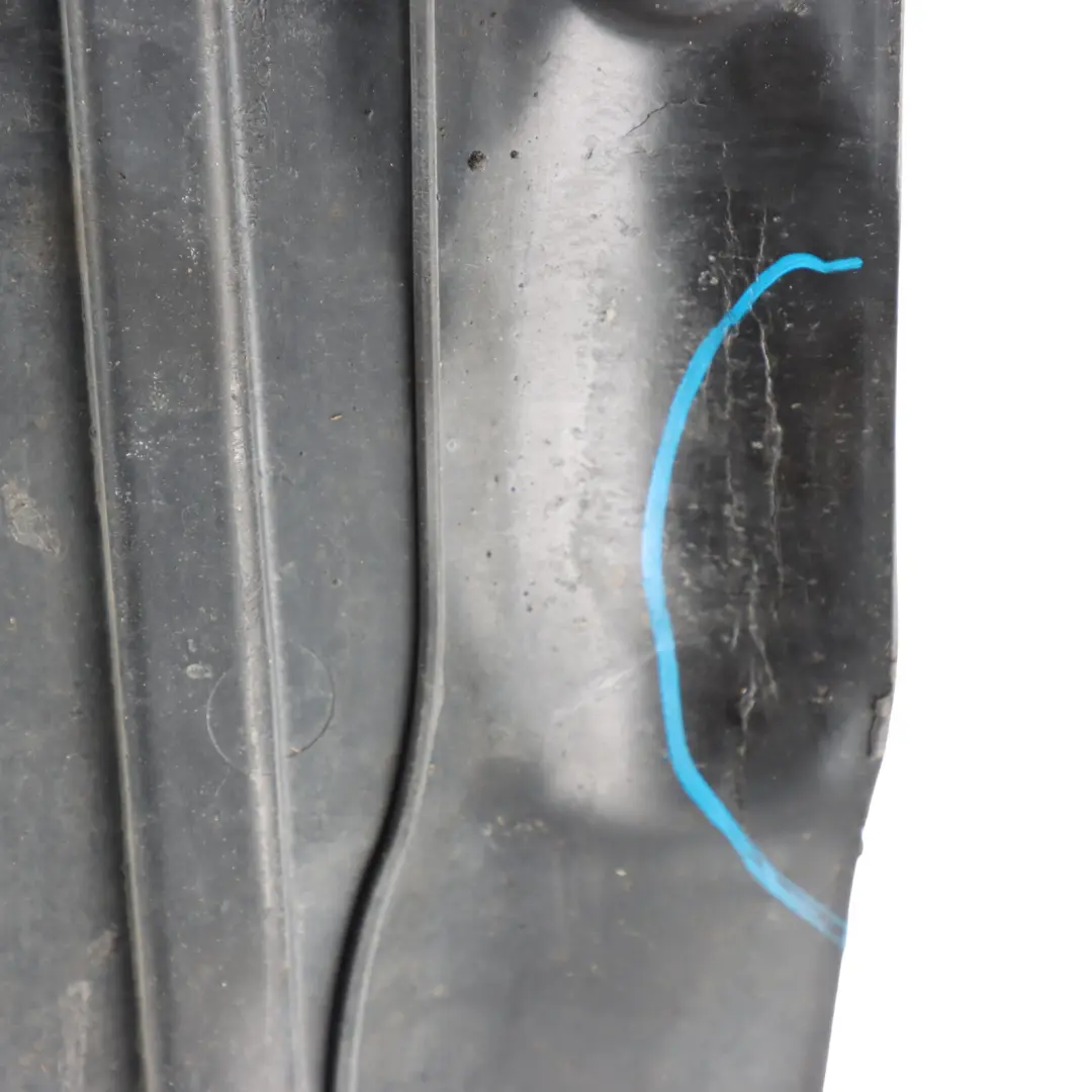 Panneau de protection de bas de caisse gauche pour BMW F20 F30 à propos du numéro de pièce 7241829 BMW F20 F30 Panneau de protection de bas de caisse gauche - SKU 7241829 - Numéro de pièce 7241829