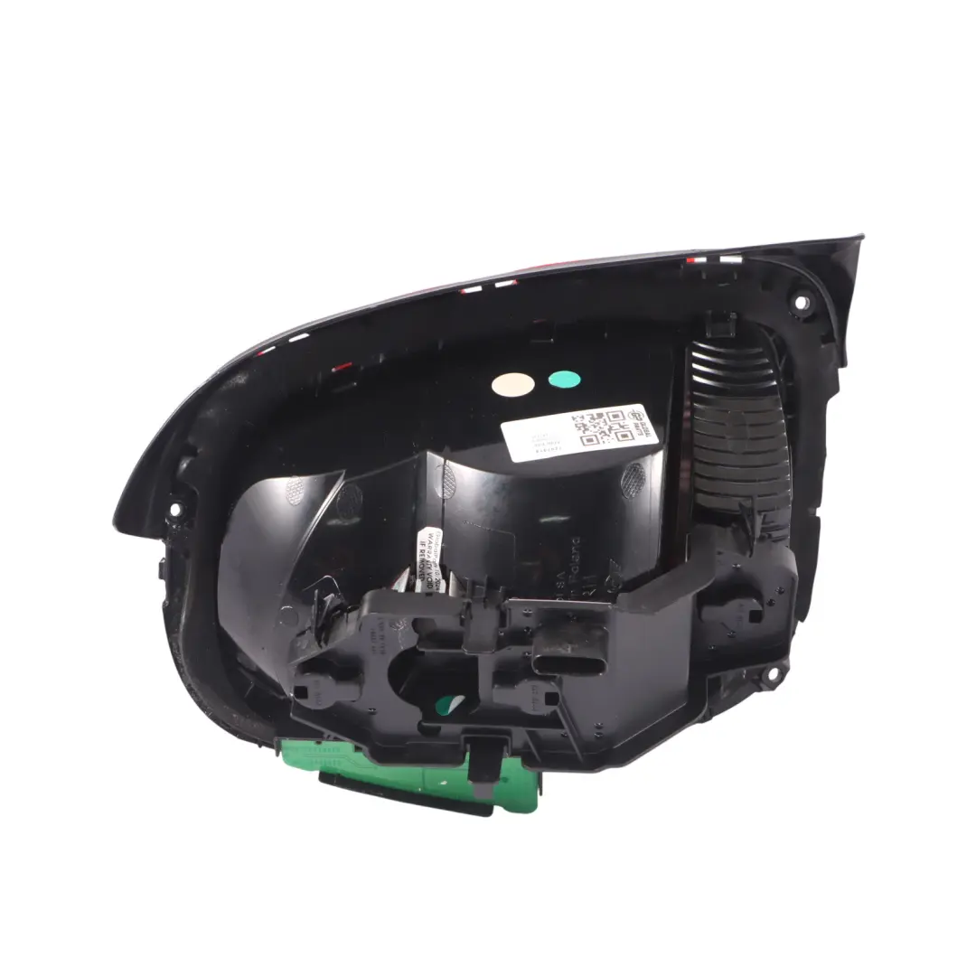 Piloto trasero Mini F55 F56 F57 Piloto trasero derecho para con número de pieza 7297414 Piloto trasero Mini F55 F56 F57 Piloto trasero derecho - SKU 7297414 - Número de pieza 7297414