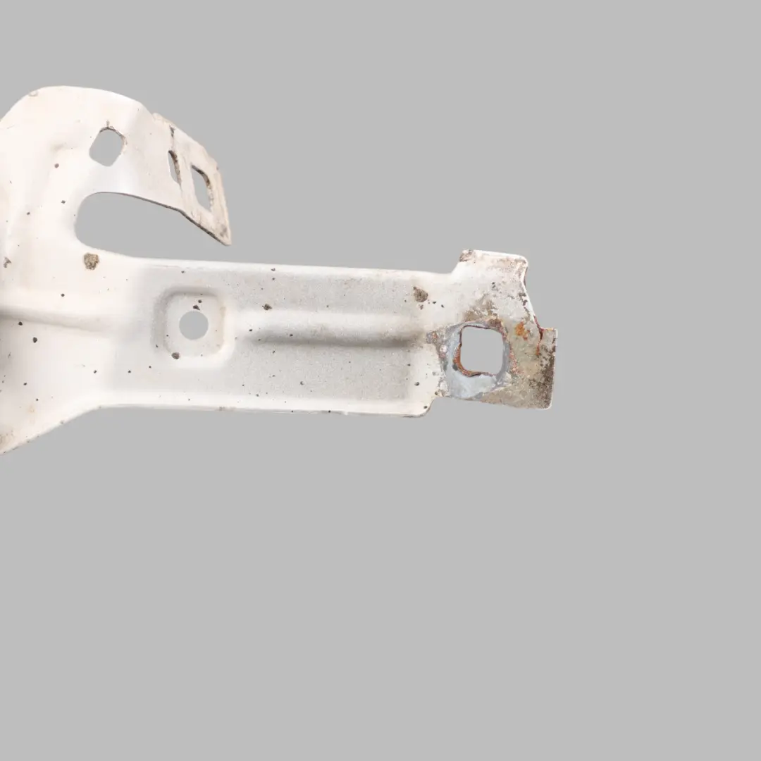 Front Wing Panel Right O/S Bracket Mount Holder Mineral White - A96 to BMW F30 F32 with Part number 7298038 BMW F30 F32 Front Wing Panel Right O/S Bracket Mount Holder Mineral White - A96 - SKU 7298038-MW - Part number 7298038