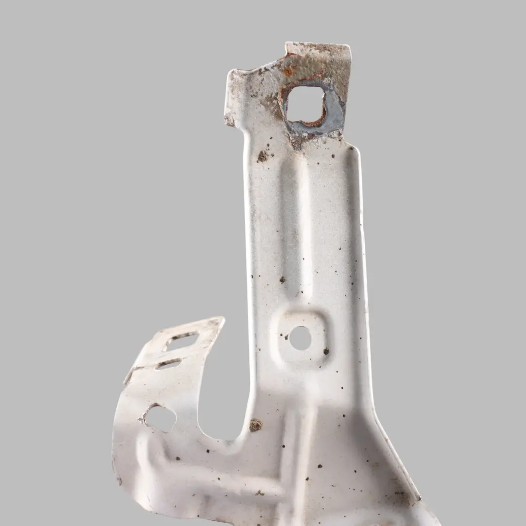 Front Wing Panel Right O/S Bracket Mount Holder Mineral White - A96 to BMW F30 F32 with Part number 7298038 BMW F30 F32 Front Wing Panel Right O/S Bracket Mount Holder Mineral White - A96 - SKU 7298038-MW - Part number 7298038