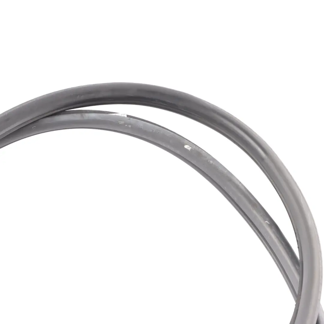 Guarnizione porta anteriore BMW F30 F31 sinistra destra protezione gomma per con numero di parte 7303968 Guarnizione porta anteriore BMW F30 F31 sinistra destra protezione gomma - SKU 7303968 - Numero di parte 7303968