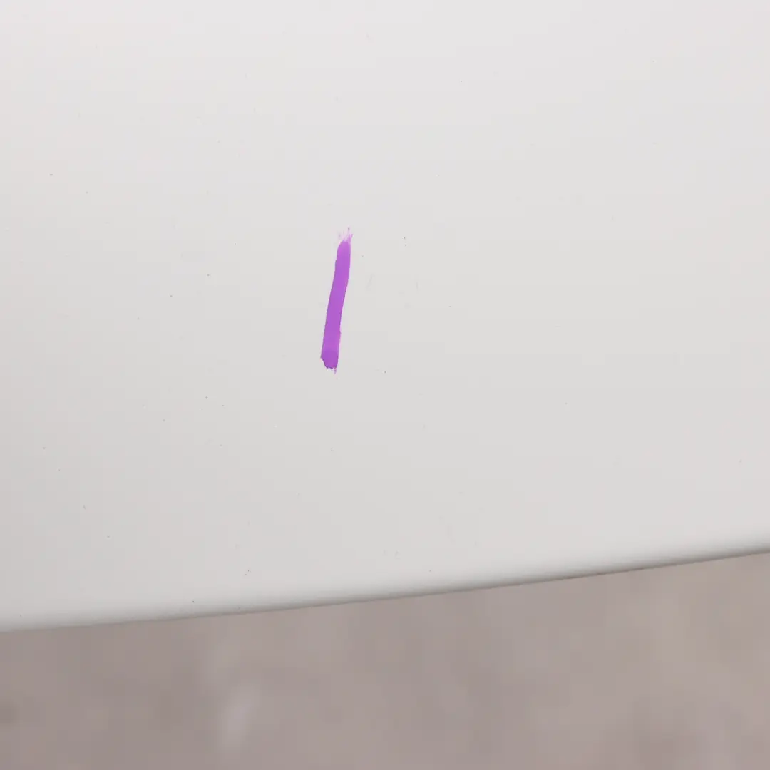 Upper Tailgate Spoiler Blade Trim Alpinweiss White - 300 to BMW F34 GT Rear with Part number 7310752 BMW F34 GT Rear Upper Tailgate Spoiler Blade Trim Alpinweiss White - 300 - SKU 7310752-AW - Part number 7310752