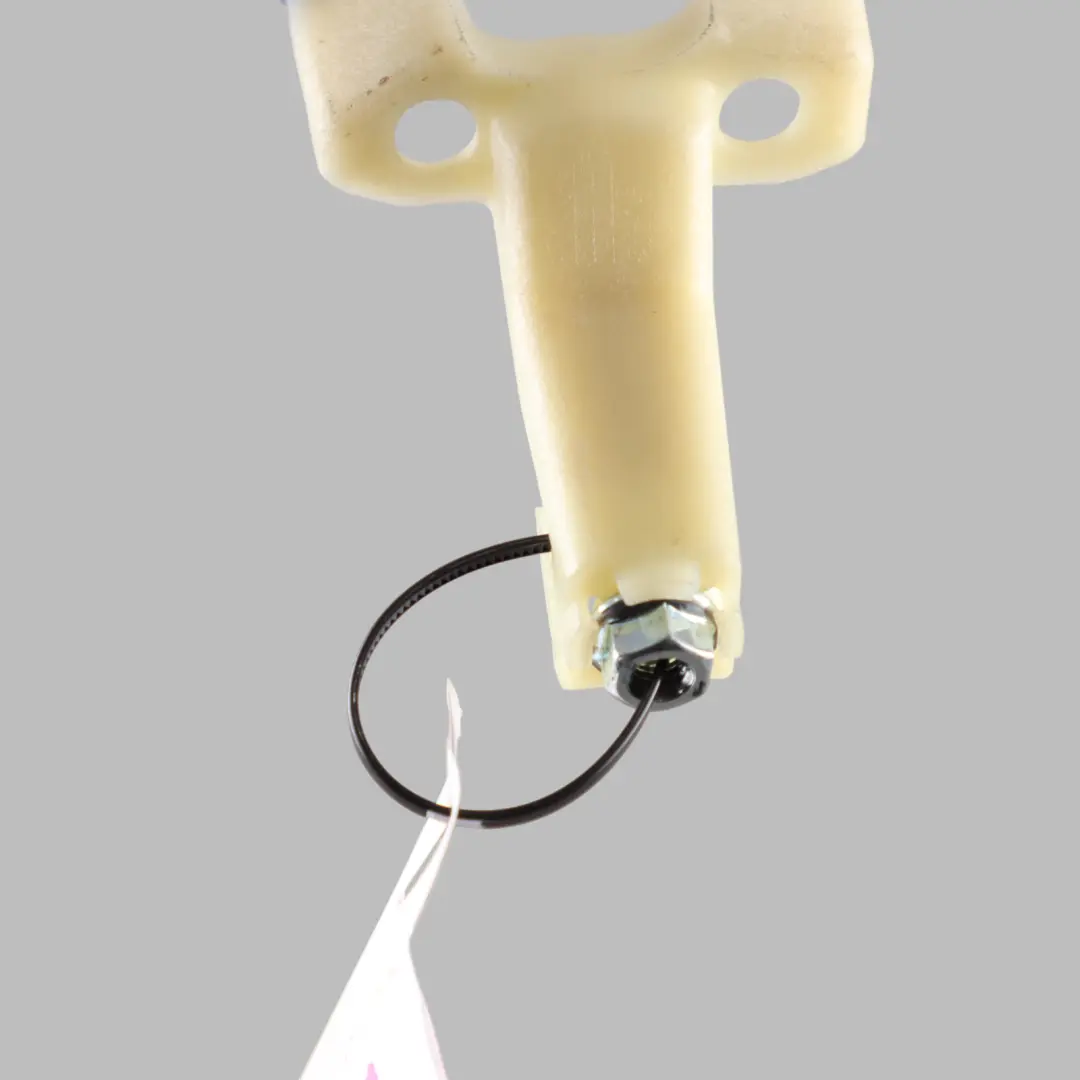 Fixation feu arrière BMW F30 F31 F80 M3 Porte couvercle arrière gauche pour à propos du numéro de pièce 7313419 Fixation feu arrière BMW F30 F31 F80 M3 Porte couvercle arrière gauche - SKU 7313419 - Numéro de pièce 7313419