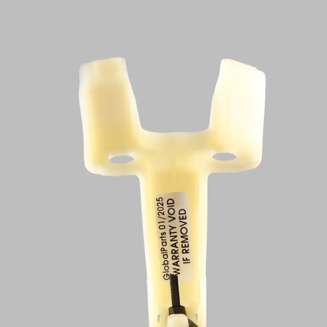  Fixation feu arrière BMW F30 F31 F80 M3 Porte couvercle arrière gauche - SKU 7313419 - Numéro de pièce 7313419