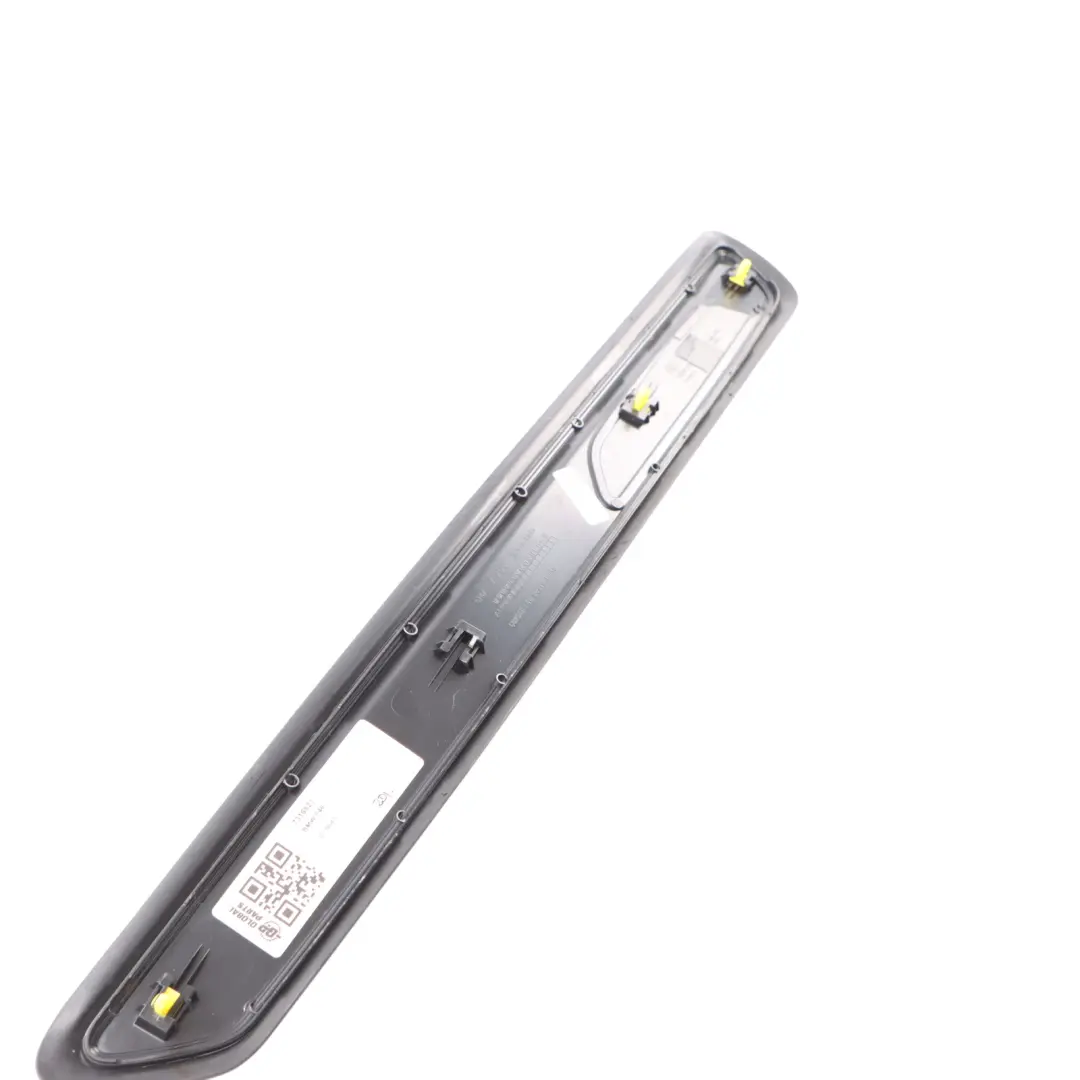 BMW F46 F46N Embellecedor De Umbral De Puerta Trasera Izquierda - SKU 7316821 - Número de pieza 7316821
