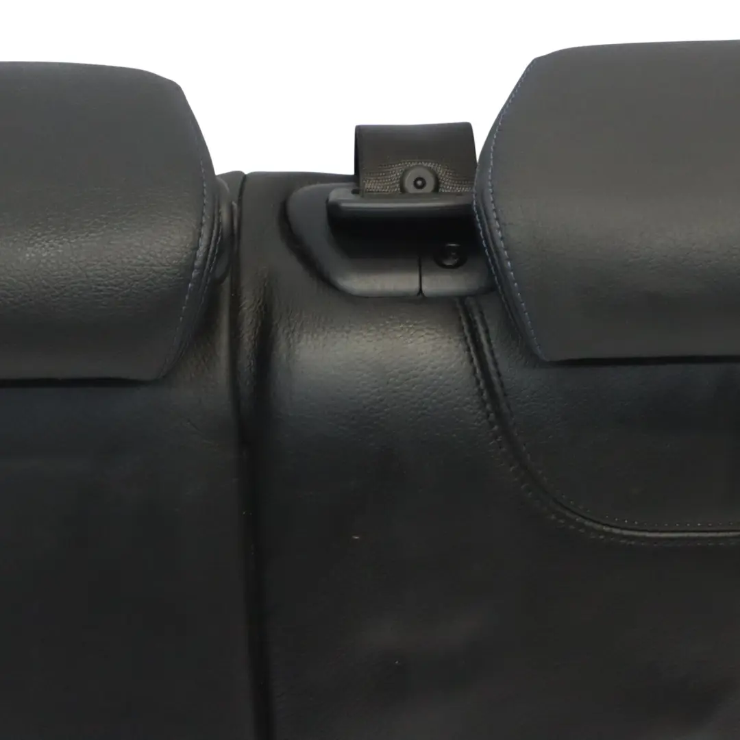 BMW F21 Siège arrière Dossier gauche Revêtement siège arrière Cuir noir Dakota - SKU 7320074-1 - Numéro de pièce 7320074