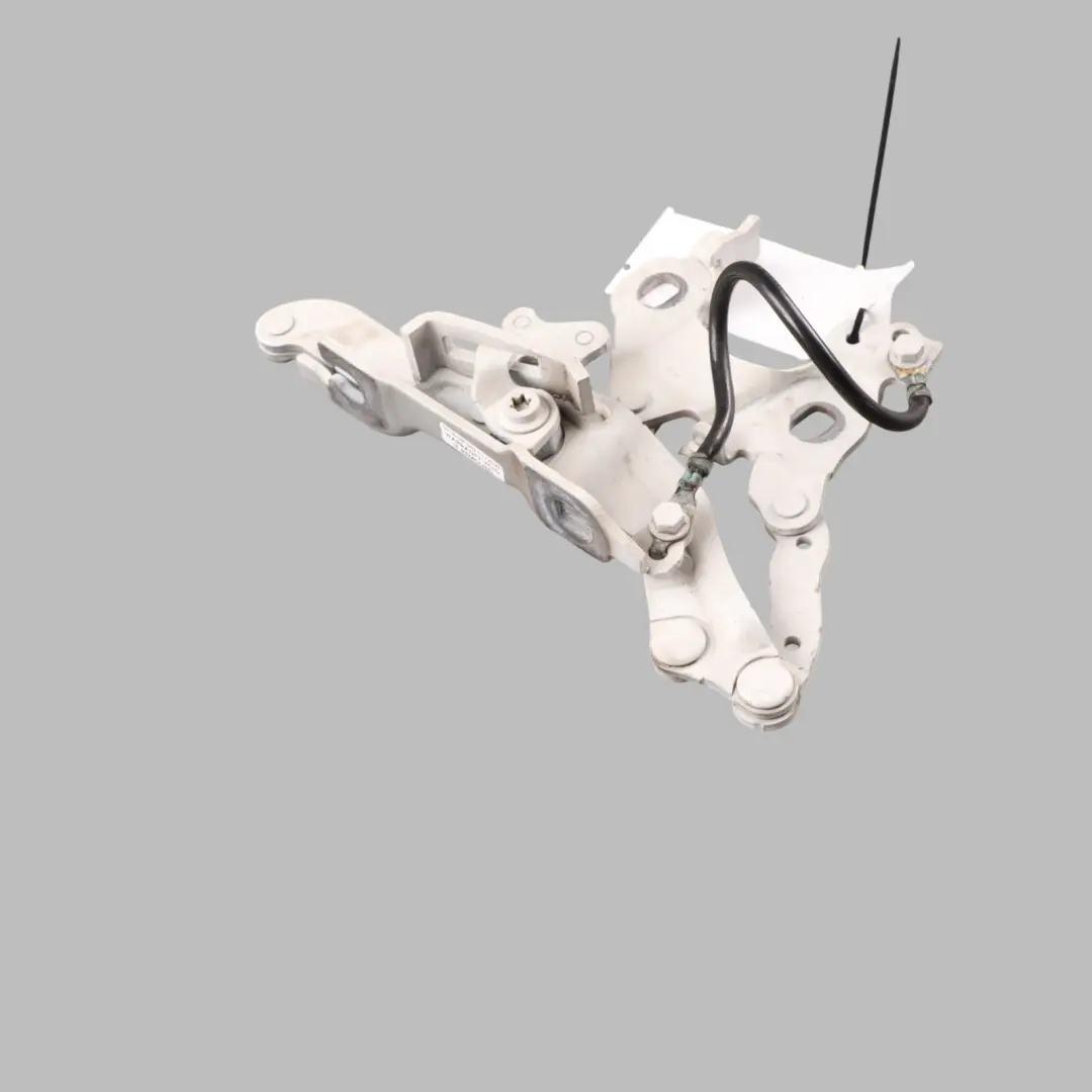 Hood Hinge Left N/S Bonnet Alpinweiss 3 White - 300 to BMW E82 E88 Engine with Part number 7325869 BMW E82 E88 Engine Hood Hinge Left N/S Bonnet Alpinweiss 3 White - 300 - SKU 7325869-AW - Part number 7325869