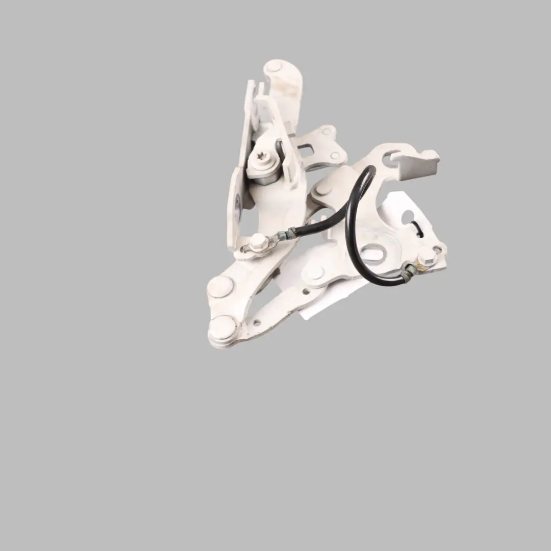Hood Hinge Left N/S Bonnet Alpinweiss 3 White - 300 to BMW E82 E88 Engine with Part number 7325869 BMW E82 E88 Engine Hood Hinge Left N/S Bonnet Alpinweiss 3 White - 300 - SKU 7325869-AW - Part number 7325869