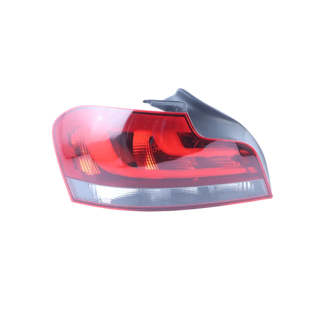 Tailight BMW E82 E88 Rear Lamp Passenger Left N/S Rear Light to with Part number 7327273 Tailight BMW E82 E88 Rear Lamp Passenger Left N/S Rear Light - SKU 7327273 - Part number 7327273