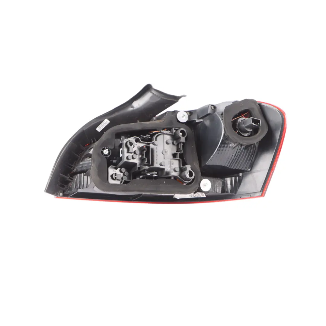 Tailight BMW E82 E88 Rear Lamp Passenger Left N/S Rear Light to with Part number 7327273 Tailight BMW E82 E88 Rear Lamp Passenger Left N/S Rear Light - SKU 7327273 - Part number 7327273