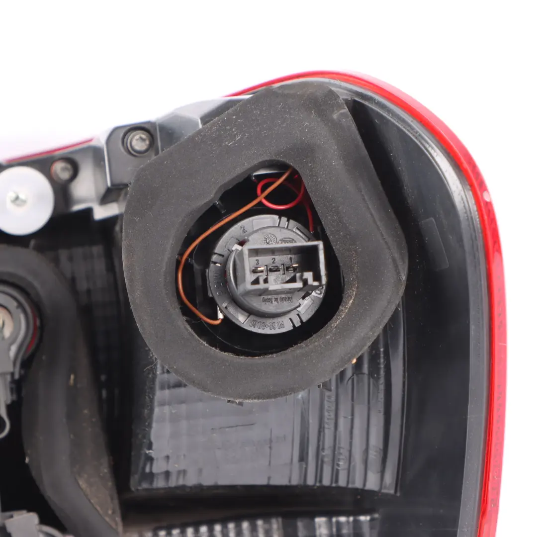  Tailight BMW E82 E88 Rear Lamp Passenger Left N/S Rear Light - SKU 7327273 - Part number 7327273