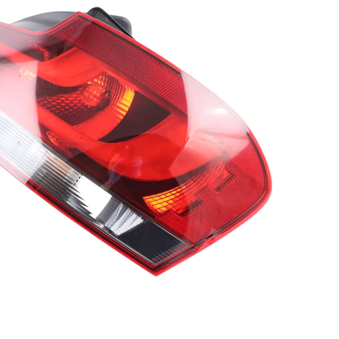Tailight BMW E82 E88 Rear Lamp Passenger Right O/S Rear Light to with Part number 7327274 Tailight BMW E82 E88 Rear Lamp Passenger Right O/S Rear Light - SKU 7327274 - Part number 7327274
