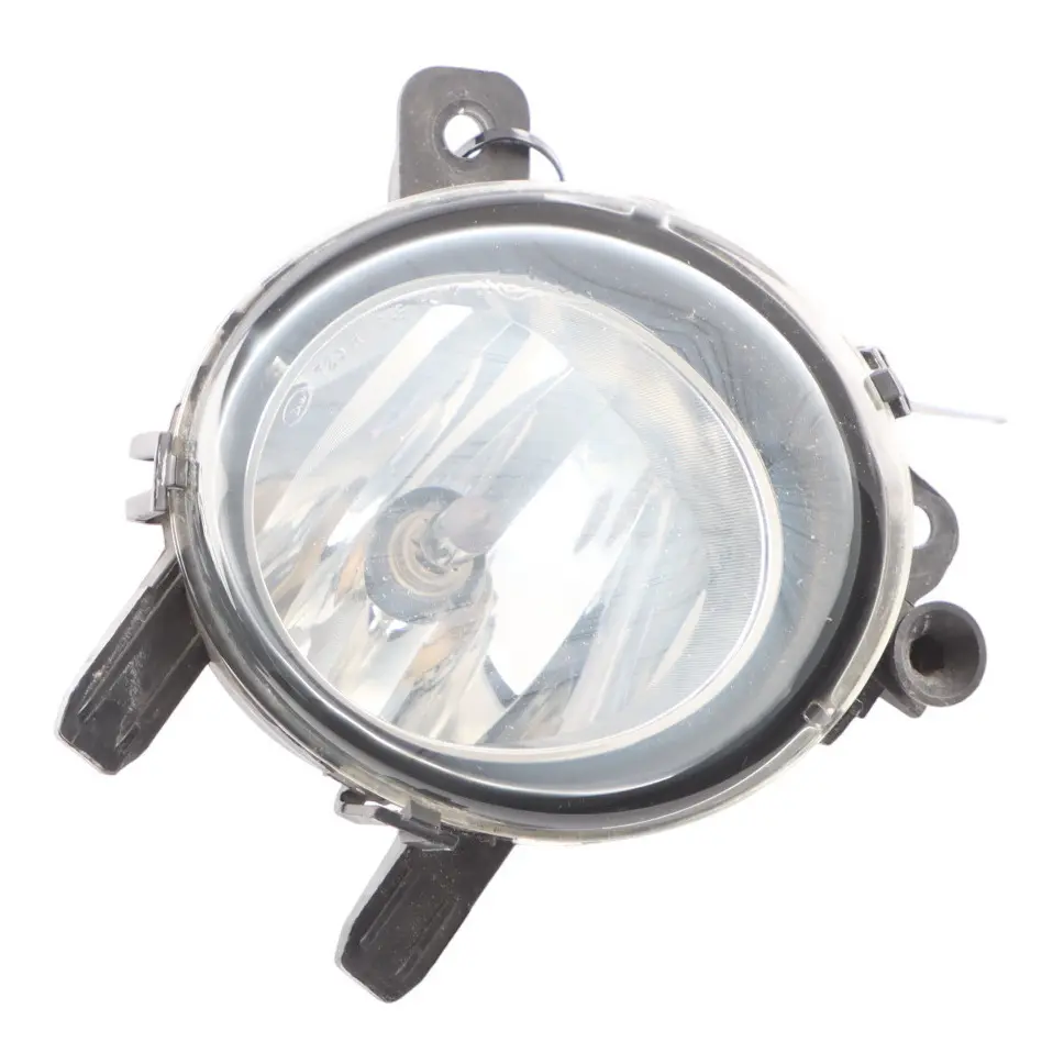 Fog Light BMW F45 F46 Front Bumper Lamp Right O/S to with Part number 7342116 Fog Light BMW F45 F46 Front Bumper Lamp Right O/S - SKU 7342116 - Part number 7342116