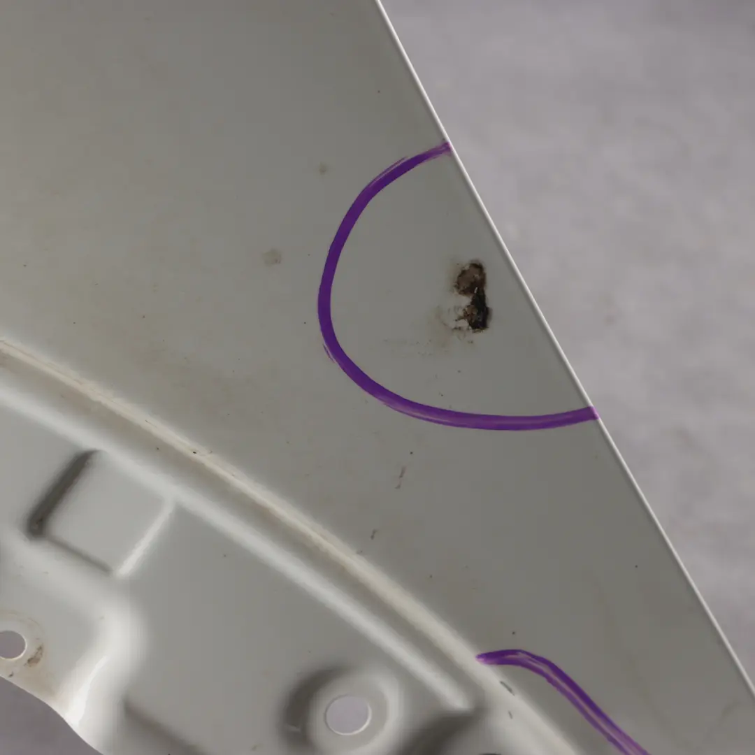 Seitenverkleidung vorne links Kotflügel Pepper White - 850 für Mini F55 F56 mit Teilenummer 7374521 Mini F55 F56 Seitenverkleidung vorne links Kotflügel Pepper White - 850 - SKU 7374521-PW1 - Teilenummer 7374521