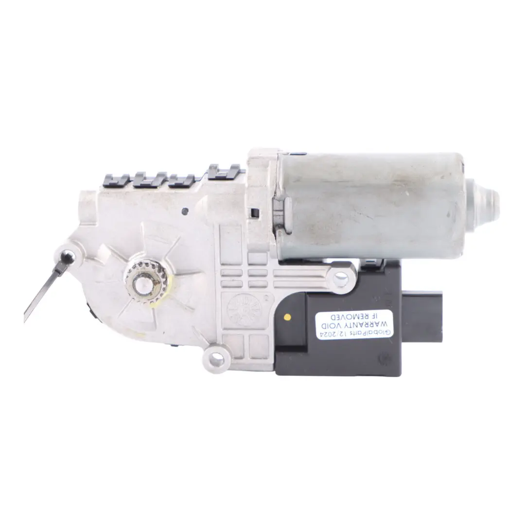 Sun Roof Motor BMW F45 F46 X1 F48 F49 Panorama Drive Unit Electric to with Part number 7391782 Sun Roof Motor BMW F45 F46 X1 F48 F49 Panorama Drive Unit Electric - SKU 7391782 - Part number 7391782