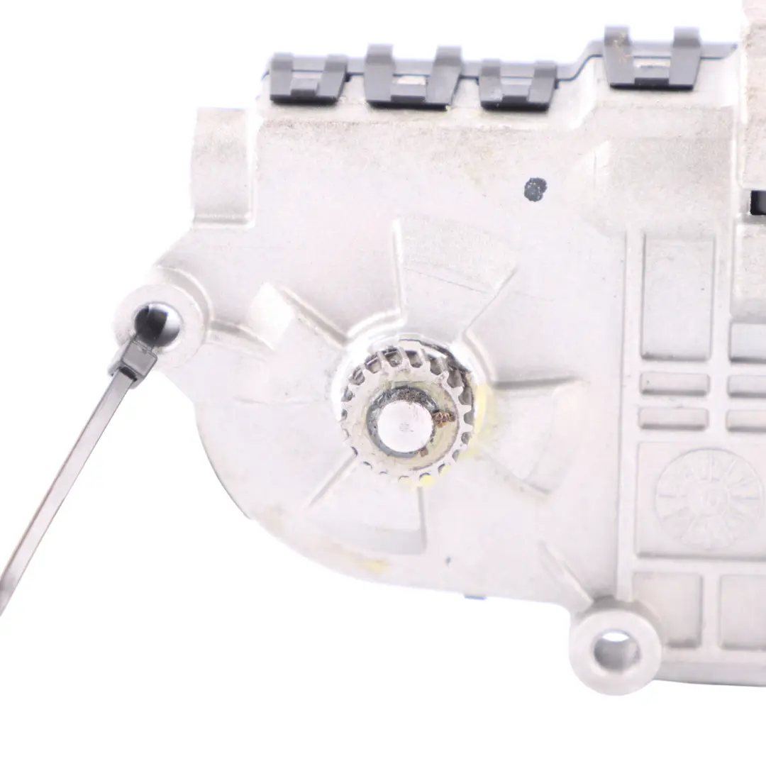 Sun Roof Motor BMW F45 F46 X1 F48 F49 Panorama Drive Unit Electric to with Part number 7391782 Sun Roof Motor BMW F45 F46 X1 F48 F49 Panorama Drive Unit Electric - SKU 7391782 - Part number 7391782