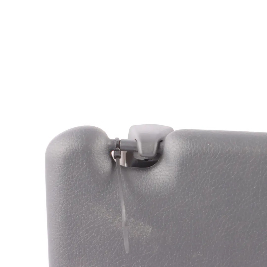 Visera Parasol Espejo Panel Negro Delantero Izquierdo para BMW F44 F46 con número de pieza 7401373 BMW F44 F46 Visera Parasol Espejo Panel Negro Delantero Izquierdo - SKU 7401373 - Número de pieza 7401373