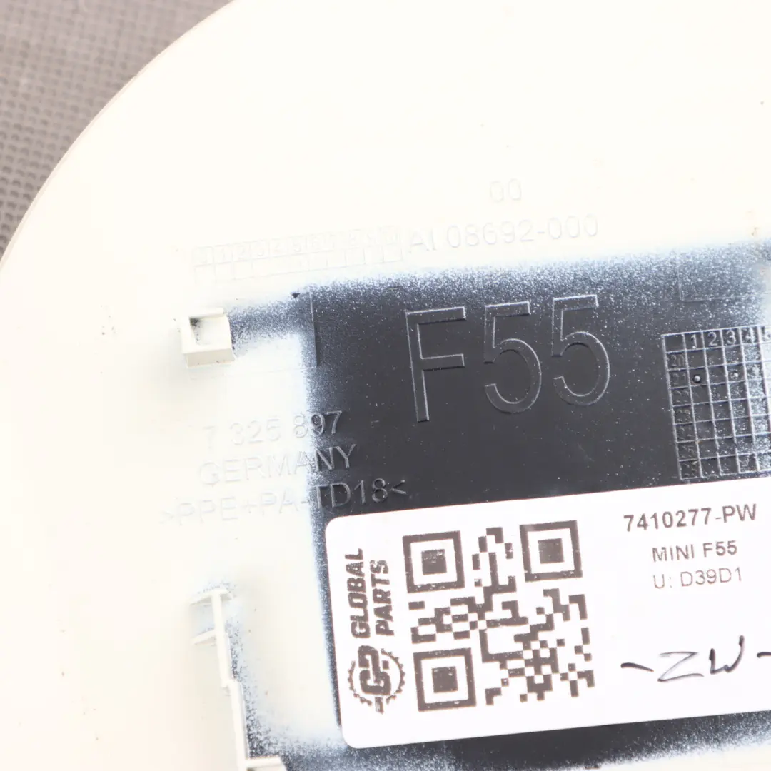 Klapka Osłona Wlewu Paliwa Biała do Mini Cooper F55 o numerze 7410277 Mini Cooper F55 Klapka Osłona Wlewu Paliwa Biała - SKU 7410277-PW - Numer Części 7410277