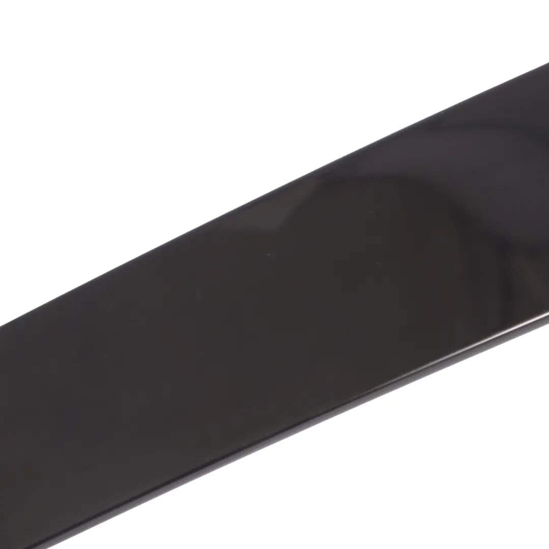 Acabado Pilar B Exterior Delantero Derecho Puerta Negro para BMW X4 F98 G02 con número de pieza 7416490 BMW X4 F98 G02 Acabado Pilar B Exterior Delantero Derecho Puerta Negro - SKU 7416490 - Número de pieza 7416490