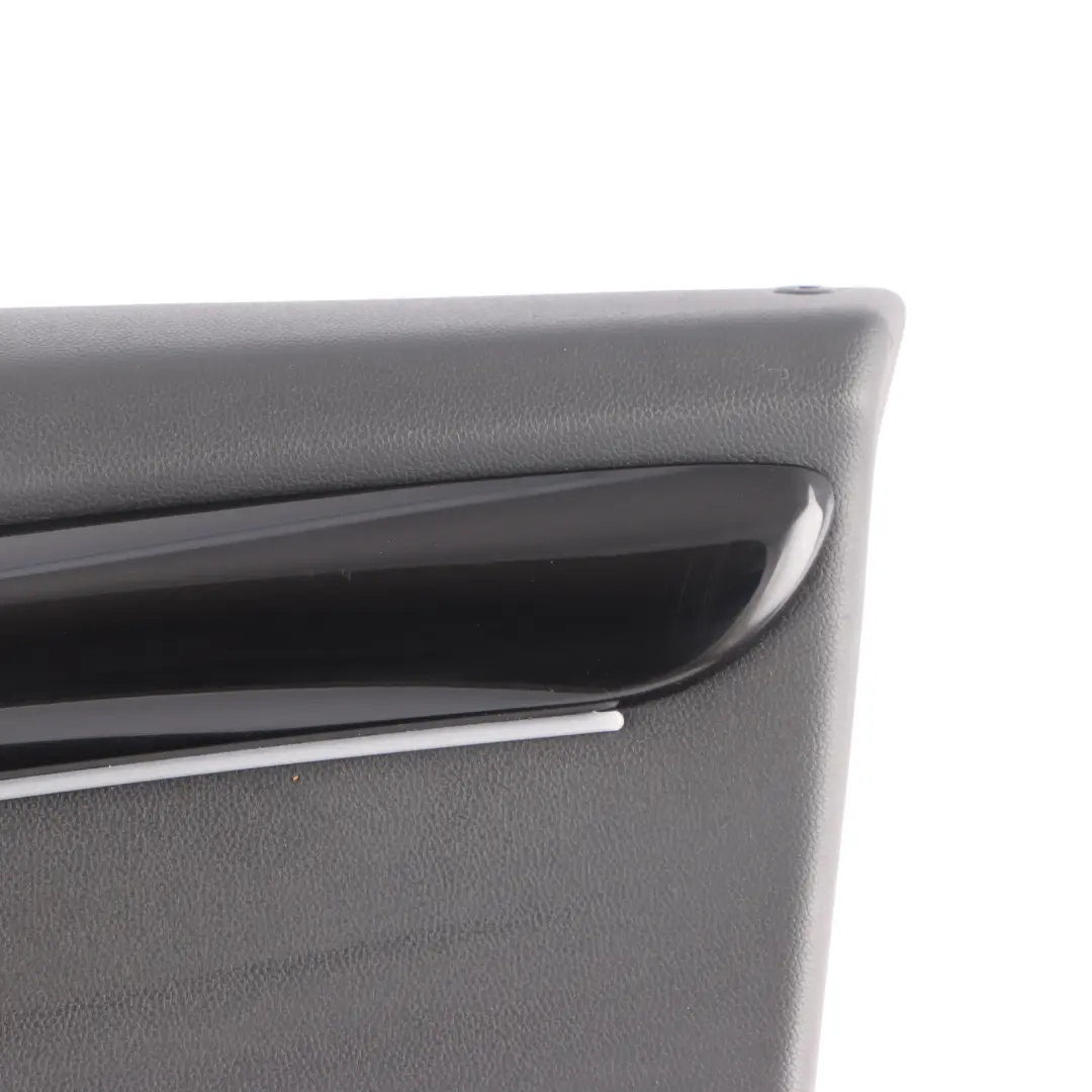Tarjeta Puerta Delantera Forro Puerta Panel Embellecedor Negro para Mini F55 con número de pieza 7429342 Mini F55 Tarjeta Puerta Delantera Forro Puerta Panel Embellecedor Negro - SKU 7429342 - Número de pieza 7429342