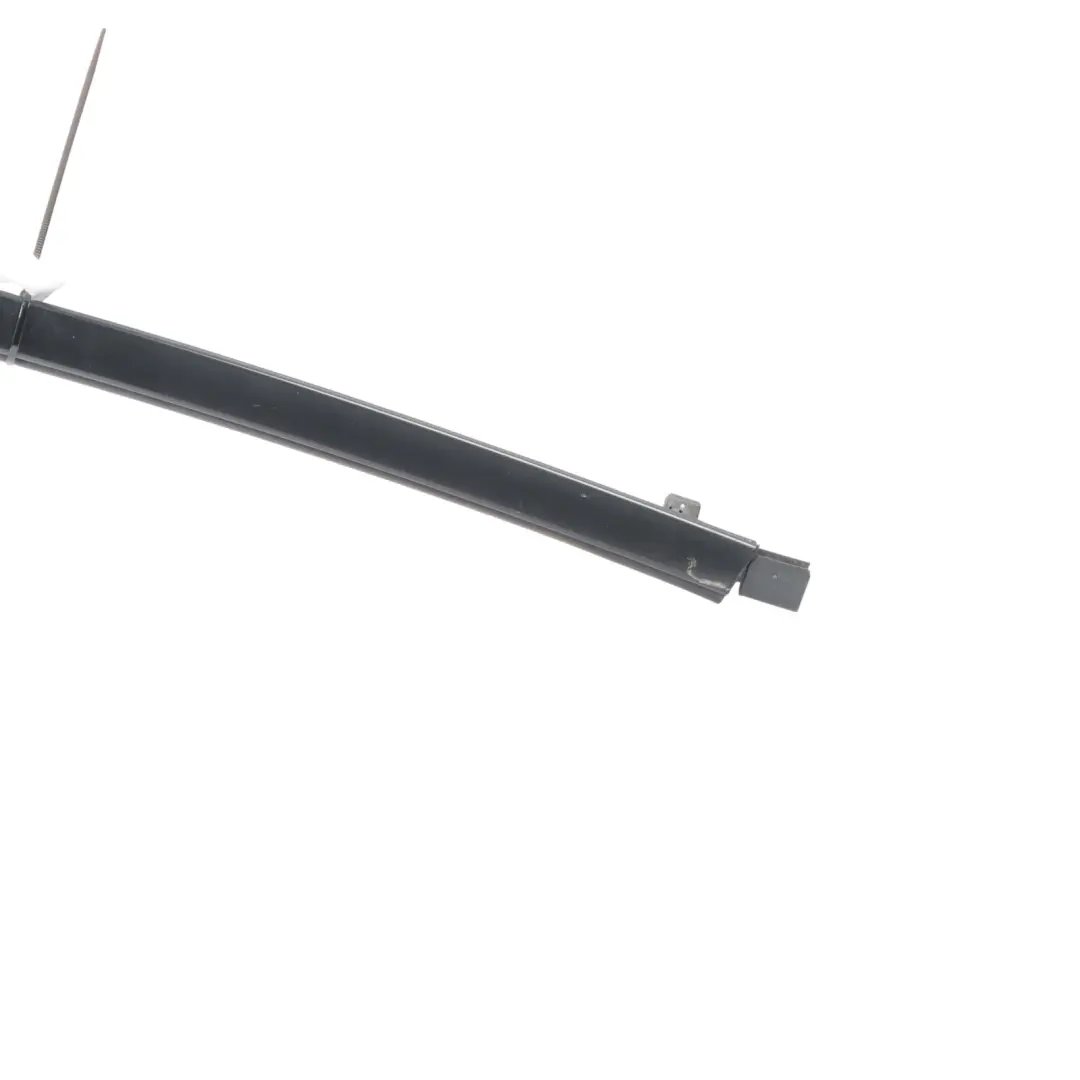  Listwa Okienna BMW F32 F82 M4 LCI Listwa Drzwi Przednia Lewa Czarna - SKU 7433331 - Numer Części 7433331