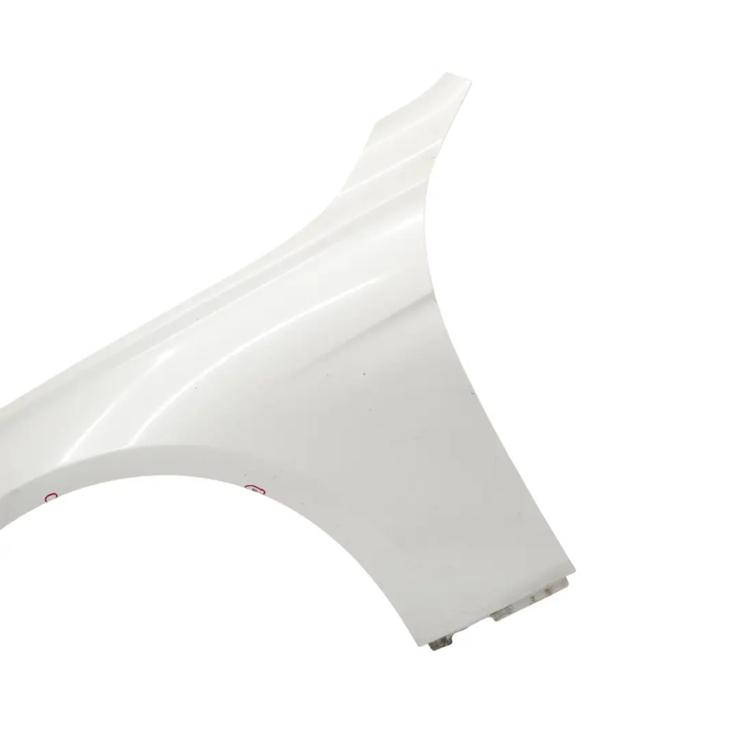  Guardabarros lateral BMW F30 F31 Panel delantero izquierdo Mineral White - A96 - SKU 7438439-MW1 - Número de pieza 7438439