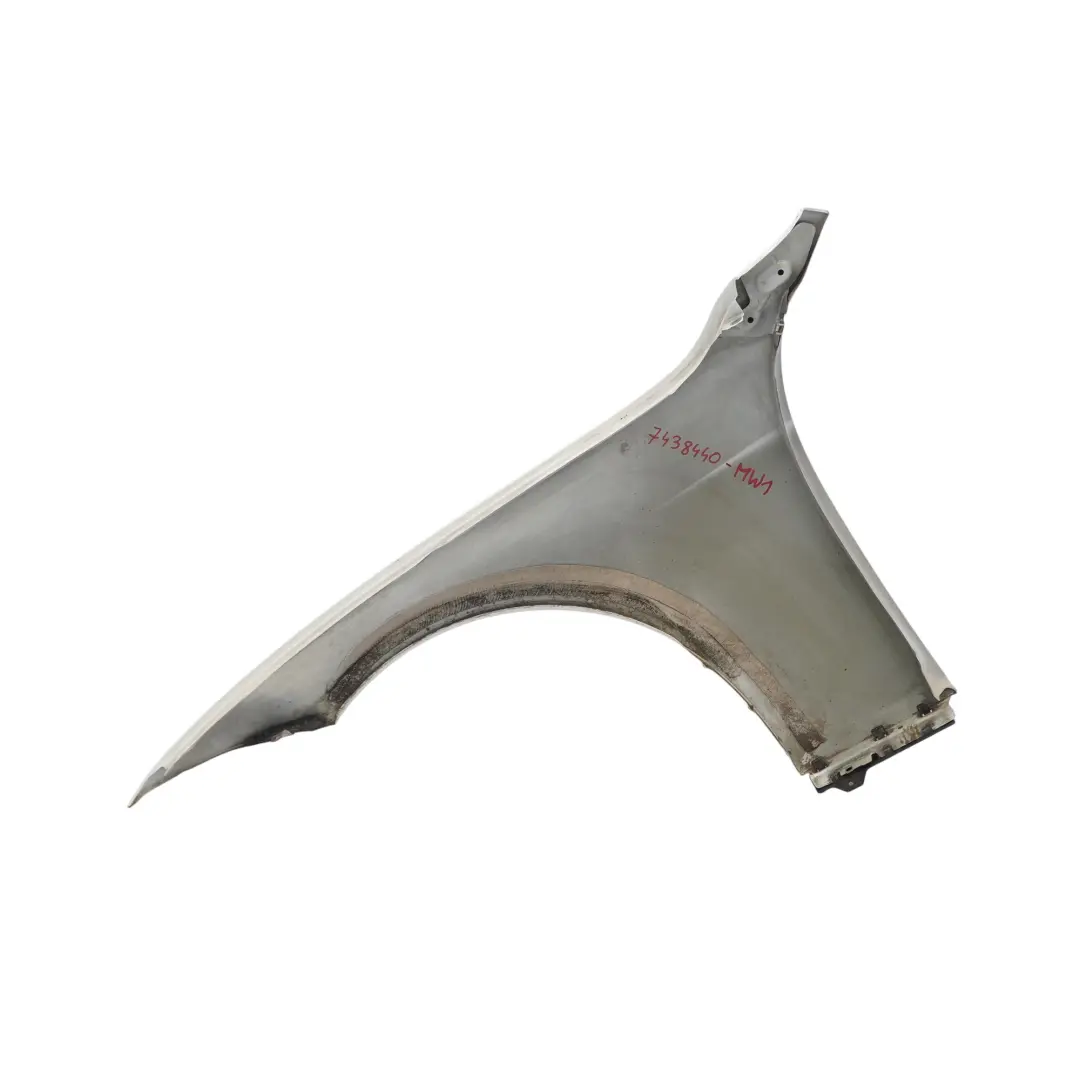 Side Wing Panel Fender Front Right O/S Mineral White Metallic - A96 to BMW F30 F31 with Part number 7438440 BMW F30 F31 Side Wing Panel Fender Front Right O/S Mineral White Metallic - A96 - SKU 7438440-MW1 - Part number 7438440