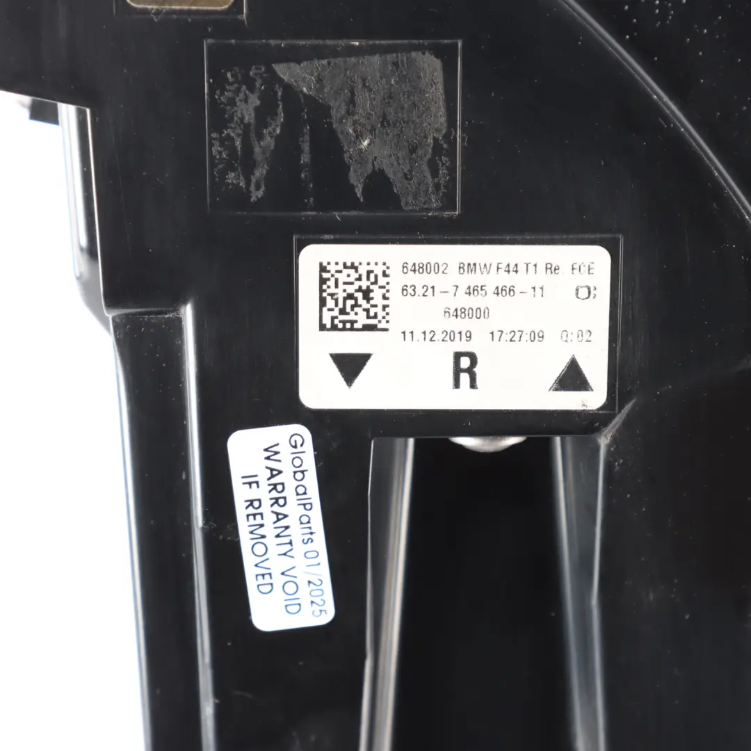 Tail Light Lamp Rear Right O/S Side Panel Trim 7420991 to BMW F44 with Part number 7465466 BMW F44 Tail Light Lamp Rear Right O/S Side Panel Trim 7420991 - SKU 7465466 - Part number 7465466