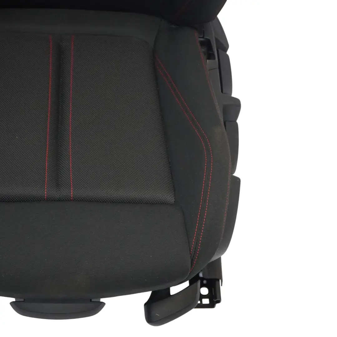 Sedile Sportivo Anteriore Sinistro Tessuto Interno Antracite Rosso per BMW F30 LCI con numero di parte 7475405 BMW F30 LCI Sedile Sportivo Anteriore Sinistro Tessuto Interno Antracite Rosso - SKU 7475405-3 - Numero di parte 7475405