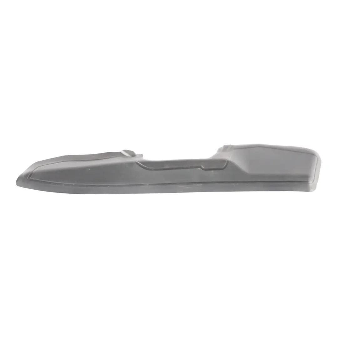 Moldura Tapa Maletero Luz Trasera Izquierda Cubierta para BMW F44 con número de pieza 7477427 BMW F44 Moldura Tapa Maletero Luz Trasera Izquierda Cubierta - SKU 7477427 - Número de pieza 7477427