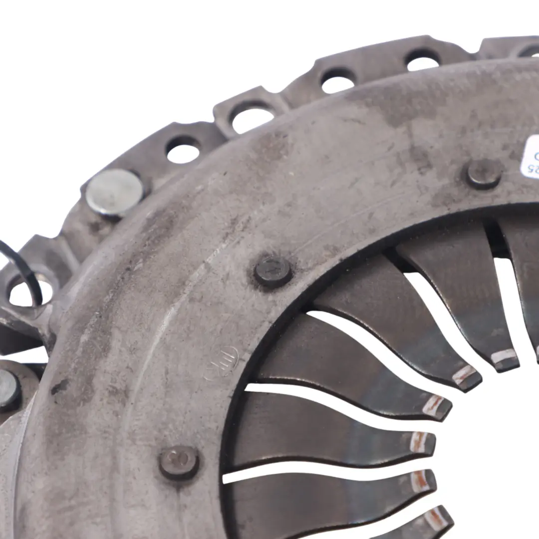 Clutch Pressure Plate Disc to Mini R50 R52 R53 with Part number 7520448 Mini R50 R52 R53 Clutch Pressure Plate Disc - SKU 7520448 - Part number 7520448