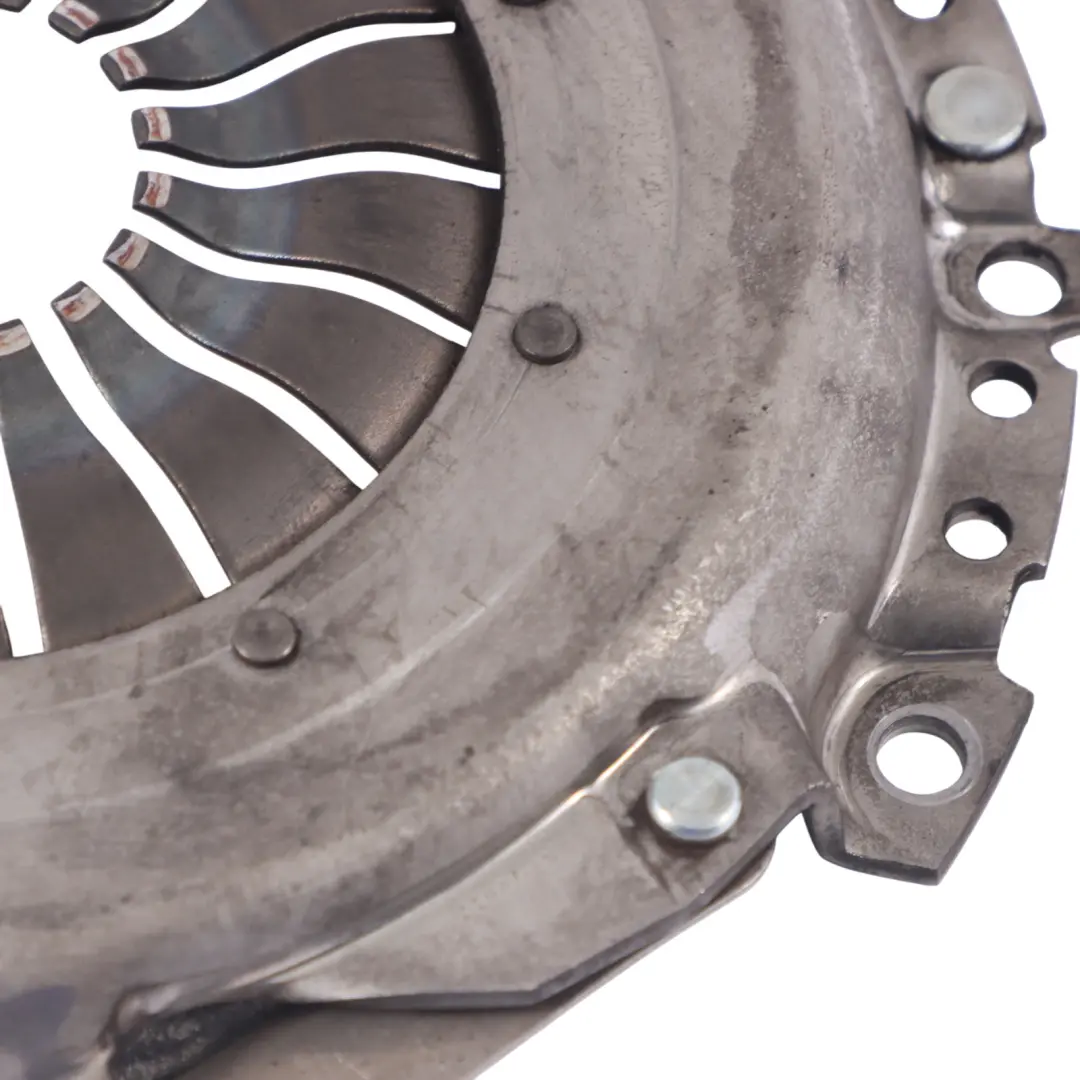 Clutch Pressure Plate Disc to Mini R50 R52 R53 with Part number 7520448 Mini R50 R52 R53 Clutch Pressure Plate Disc - SKU 7520448 - Part number 7520448