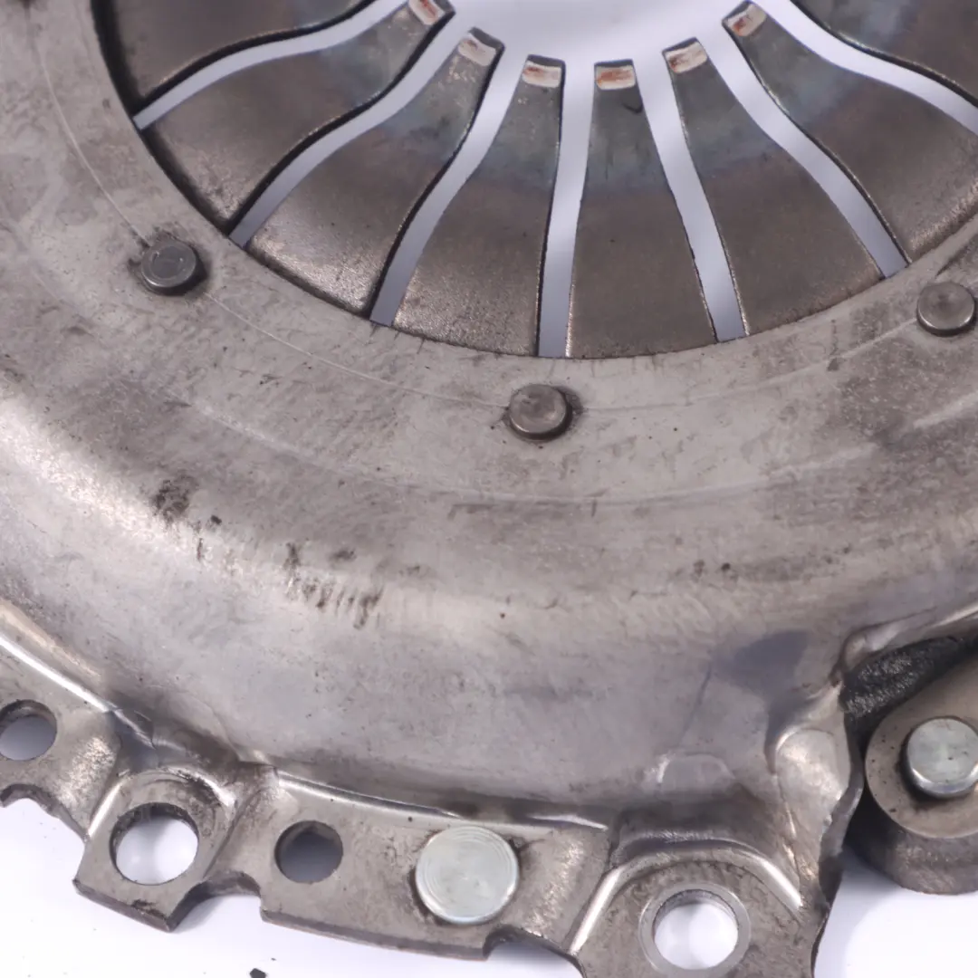 Sprzęgło do Mini R50 R52 R53 o numerze 7520448 Mini R50 R52 R53 Sprzęgło - SKU 7520448 - Numer Części 7520448