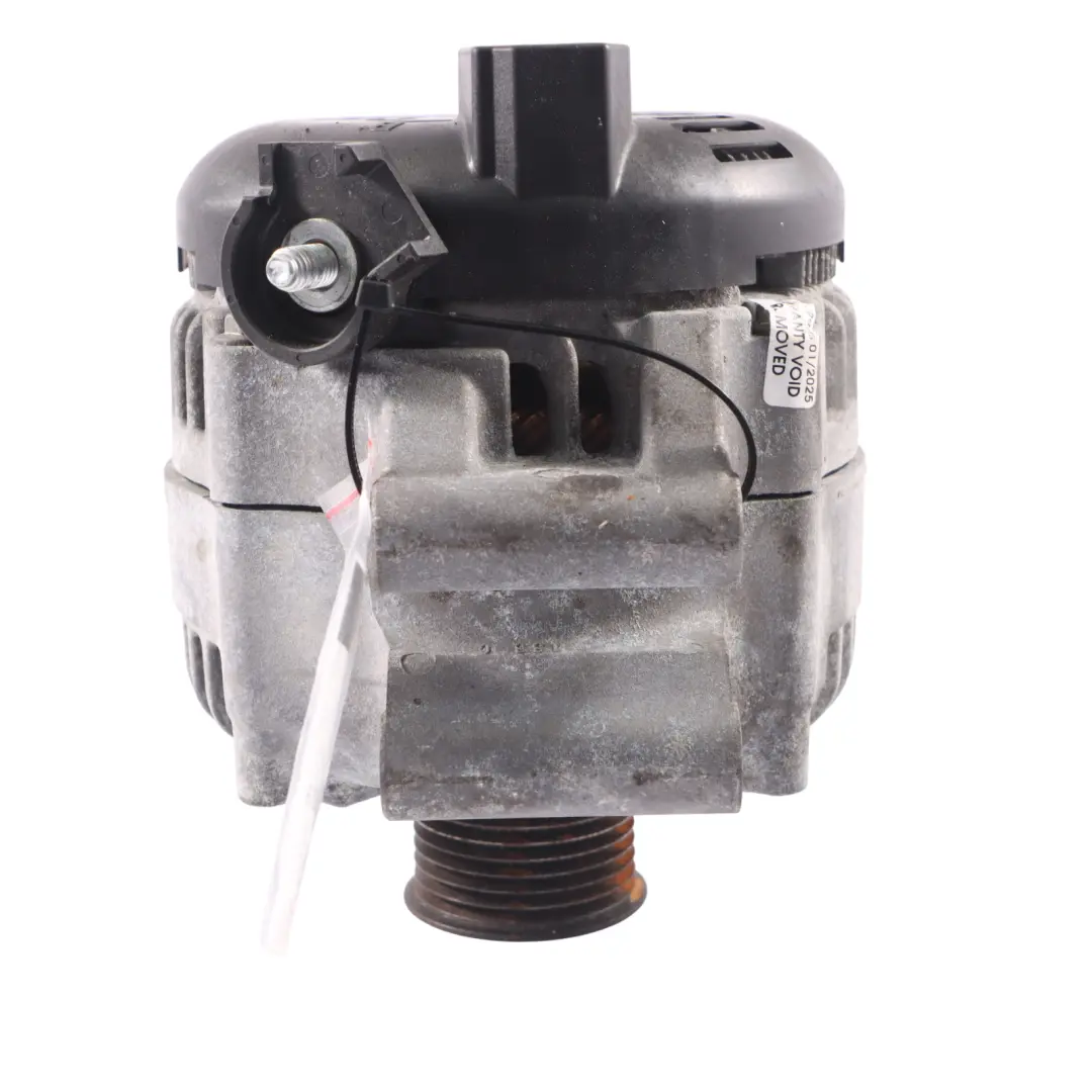 Alternatore Generatore BMW F10 F11 F20 F21 F30 F31 N55 Denso 14V 210A per con numero di parte 7616119 Alternatore Generatore BMW F10 F11 F20 F21 F30 F31 N55 Denso 14V 210A - SKU 7616119 - Numero di parte 7616119