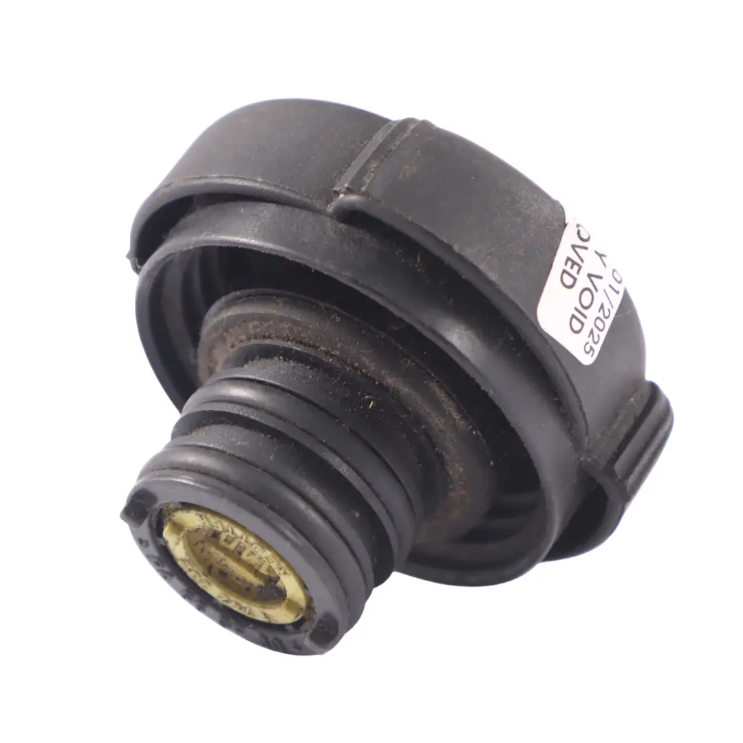 Tappo Radiatore 1,4 BAR 1742232 per BMW X3 Serie E39 E46 E60 E61 E65 E83 con numero di parte 7639023 BMW X3 Serie E39 E46 E60 E61 E65 E83 Tappo Radiatore 1,4 BAR 1742232 - SKU 7639023 - Numero di parte 7639023