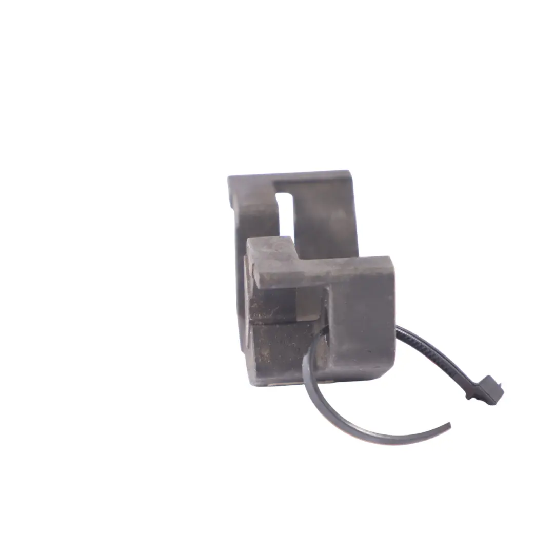 Einspritzdüsenschelle Flansch für BMW X3 E46 E60 E87 E90 Diesel Motor mit Teilenummer 7787215 BMW X3 E46 E60 E87 E90 Diesel Motor Einspritzdüsenschelle Flansch - SKU 7787215-2 - Teilenummer 7787215