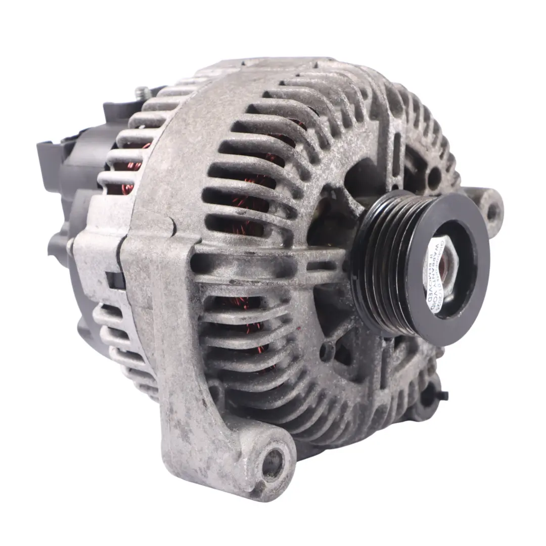 M57N2 Alternator 180A VALEO do BMW X5 X6 E70 E71 o numerze 7801173 BMW X5 X6 E70 E71 M57N2 Alternator 180A VALEO - SKU 7801173-1 - Numer Części 7801173