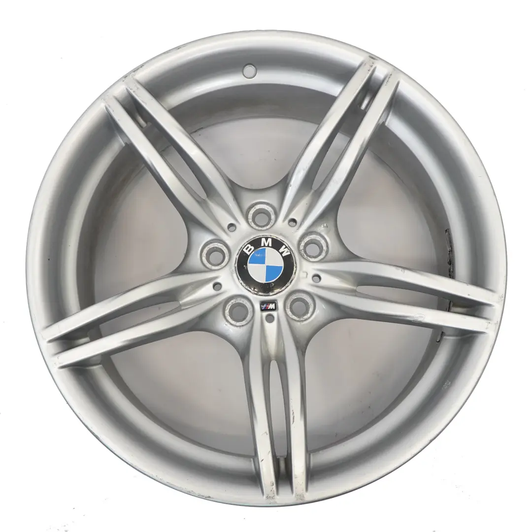 Silberne Leicht metall felge hinten 19" 9J M Doppelspeiche für BMW Z4 E89 mit Teilenummer 7842136 BMW Z4 E89 Silberne Leicht metall felge hinten 19" 9J M Doppelspeiche - SKU 7842136-1 - Teilenummer 7842136