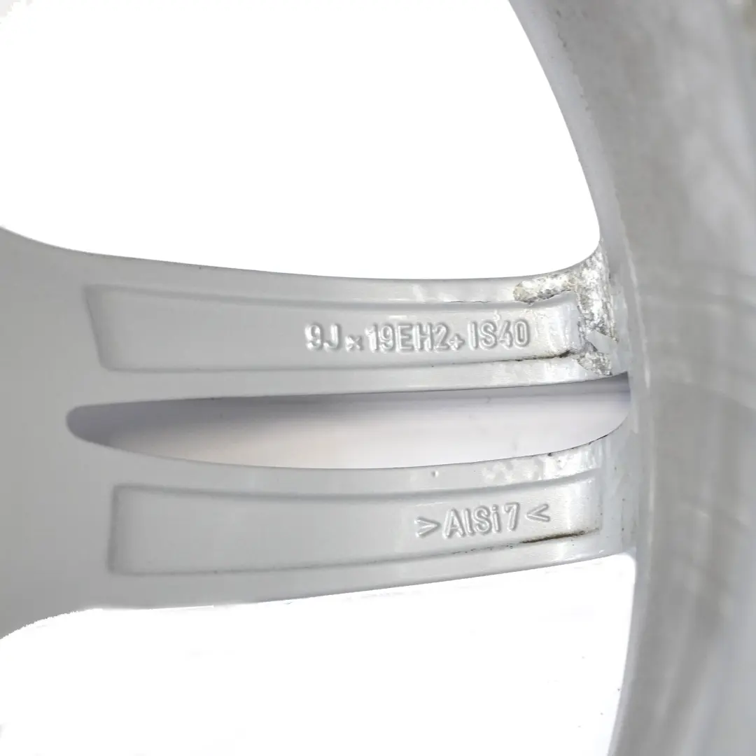 Silberne Leicht metall felge hinten 19" 9J M Doppelspeiche für BMW Z4 E89 mit Teilenummer 7842136 BMW Z4 E89 Silberne Leicht metall felge hinten 19" 9J M Doppelspeiche - SKU 7842136-1 - Teilenummer 7842136