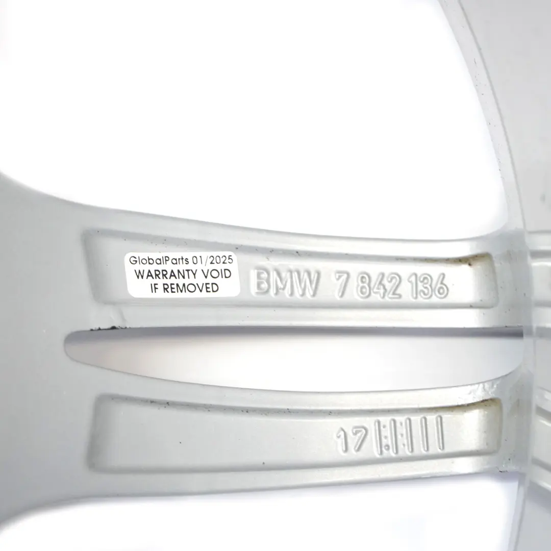 Cerchio posteriore lega argento 19" 9J ET:40 M doppio raggio per BMW Z4 E89 con numero di parte 7842136 BMW Z4 E89 Cerchio posteriore lega argento 19" 9J ET:40 M doppio raggio - SKU 7842136-2 - Numero di parte 7842136