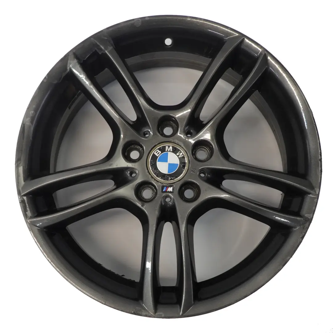 Przednia Szara Alufelga 18" 7,5J M Double Spoke 261 do BMW E81 E87 o numerze 7842607 BMW E81 E87 Przednia Szara Alufelga 18" 7,5J M Double Spoke 261 - SKU 7842607-1 - Numer Części 7842607