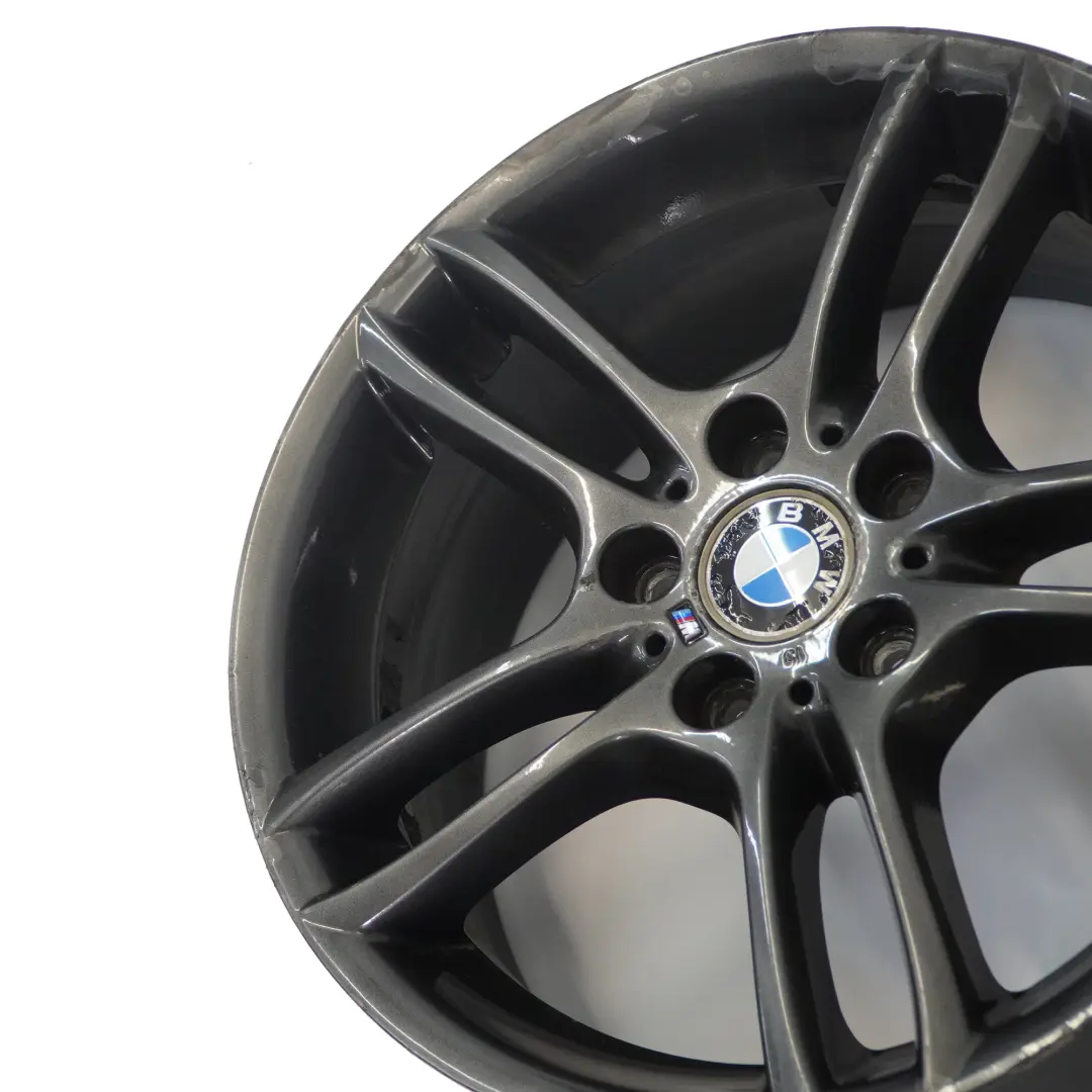 Przednia Szara Alufelga 18" 7,5J M Double Spoke 261 do BMW E81 E87 o numerze 7842607 BMW E81 E87 Przednia Szara Alufelga 18" 7,5J M Double Spoke 261 - SKU 7842607-1 - Numer Części 7842607