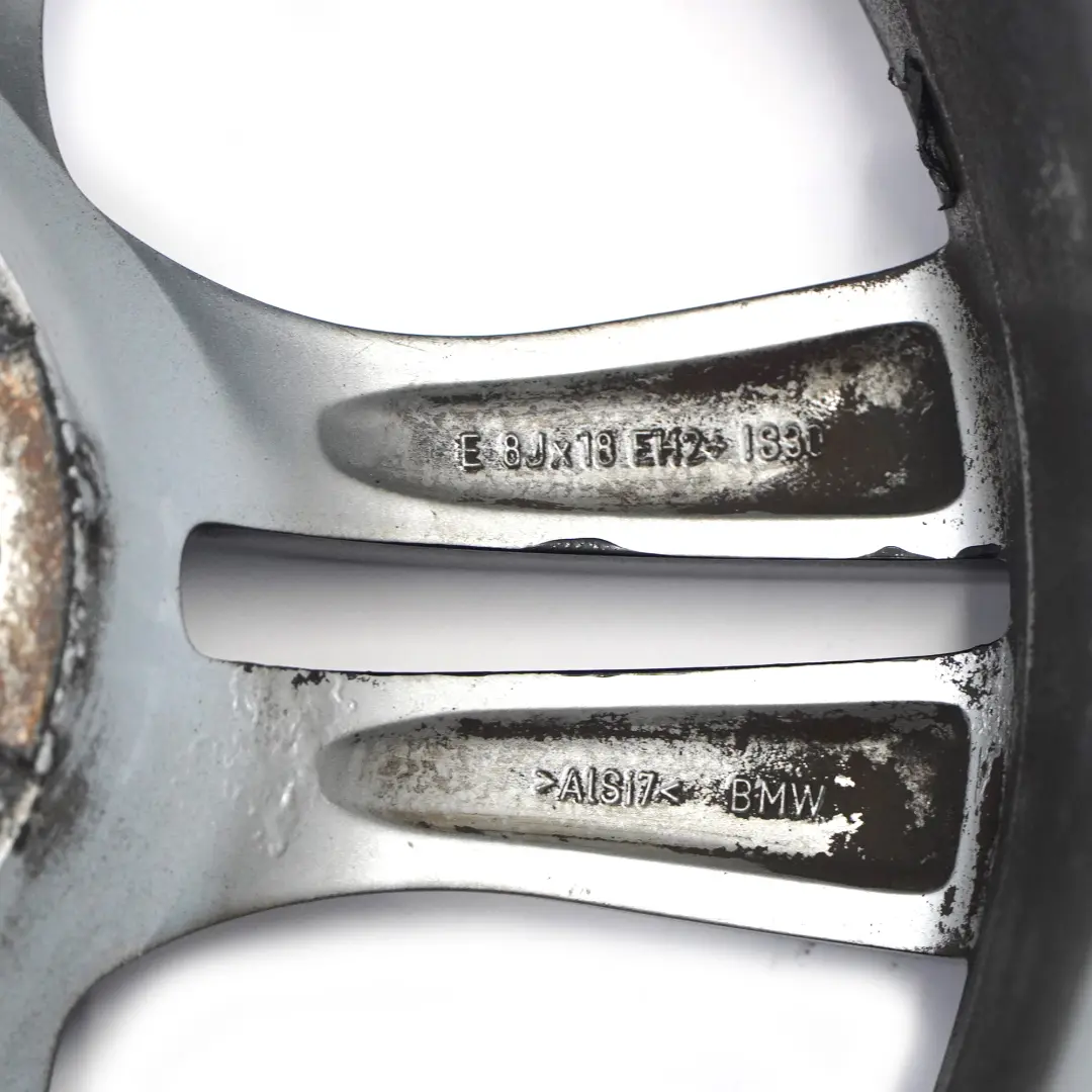 Cerchio in lega nero 18" 8J ET:30 M Doppie razze 355 per BMW X1 E84 con numero di parte 7842636 BMW X1 E84 Cerchio in lega nero 18" 8J ET:30 M Doppie razze 355 - SKU 7842636-4 - Numero di parte 7842636