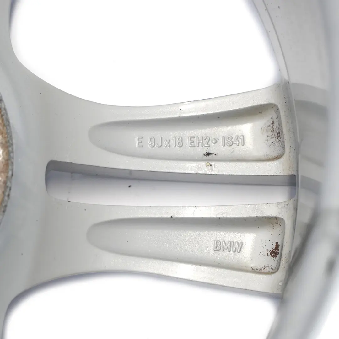 Plata Ilanta Trasera Aleación 18 "M De Doble Radio 355 9J ET:41 para BMW E84 con número de pieza 7842637 BMW E84 Plata Ilanta Trasera Aleación 18 "M De Doble Radio 355 9J ET:41 - SKU 7842637-1 - Número de pieza 7842637