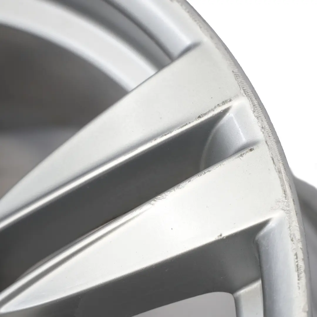 Plata Ilanta Trasera Aleación 18 "M De Doble Radio 355 9J ET:41 para BMW E84 con número de pieza 7842637 BMW E84 Plata Ilanta Trasera Aleación 18 "M De Doble Radio 355 9J ET:41 - SKU 7842637-1 - Número de pieza 7842637