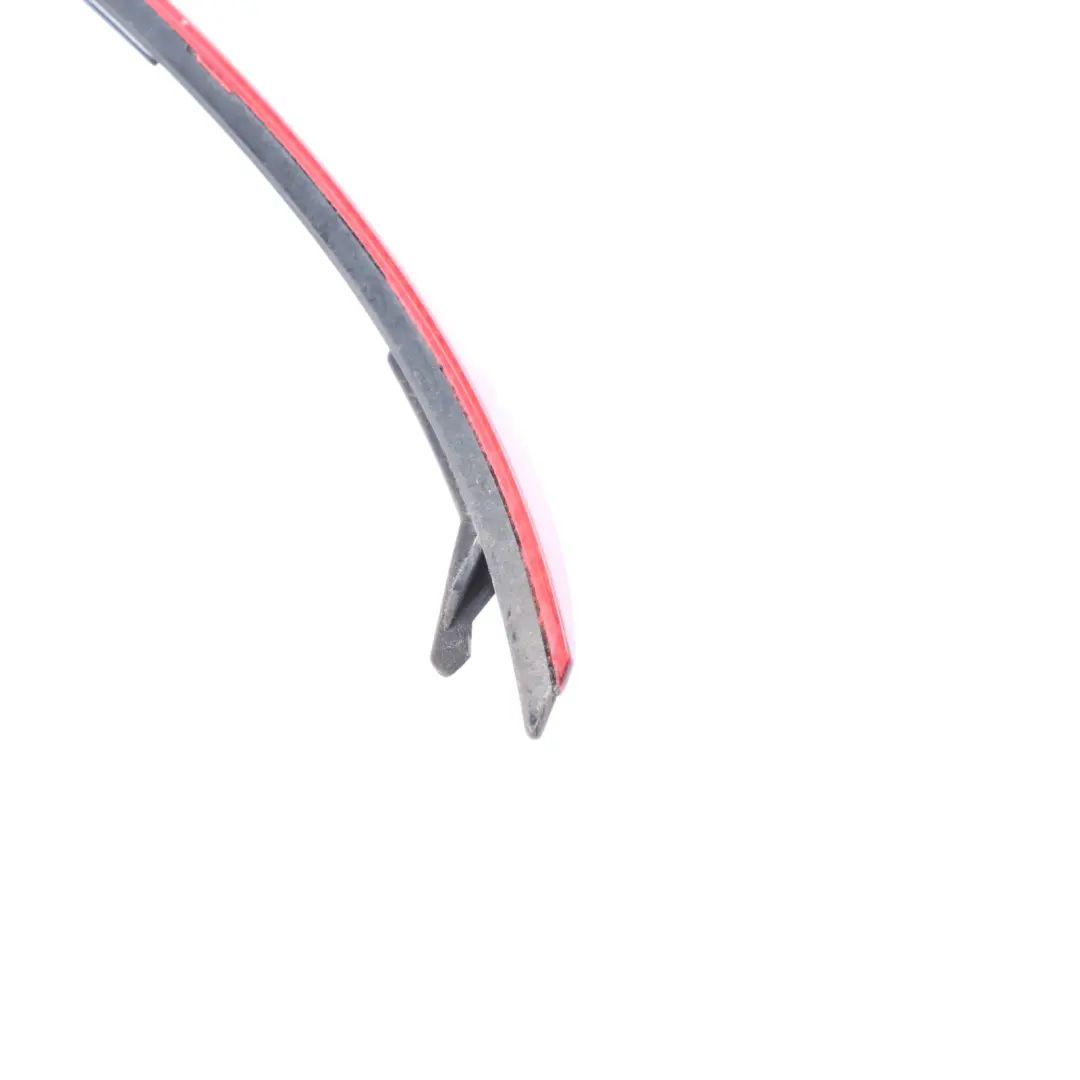 Bande Réfléchissante Rouge Pare Chocs Arrière Gauche pour BMW F06 F12 F13 à propos du numéro de pièce 7844023 BMW F06 F12 F13 Bande Réfléchissante Rouge Pare Chocs Arrière Gauche - SKU 7844023 - Numéro de pièce 7844023