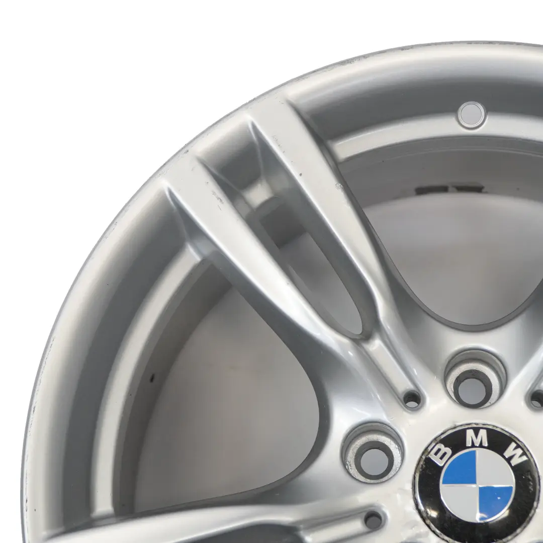 Silber Leichtmetallfelge 18" 9J M Sternspeiche 400 ET:42 für BMW F34 GT mit Teilenummer 7848388 BMW F34 GT Silber Leichtmetallfelge 18" 9J M Sternspeiche 400 ET:42 - SKU 7848388-2 - Teilenummer 7848388