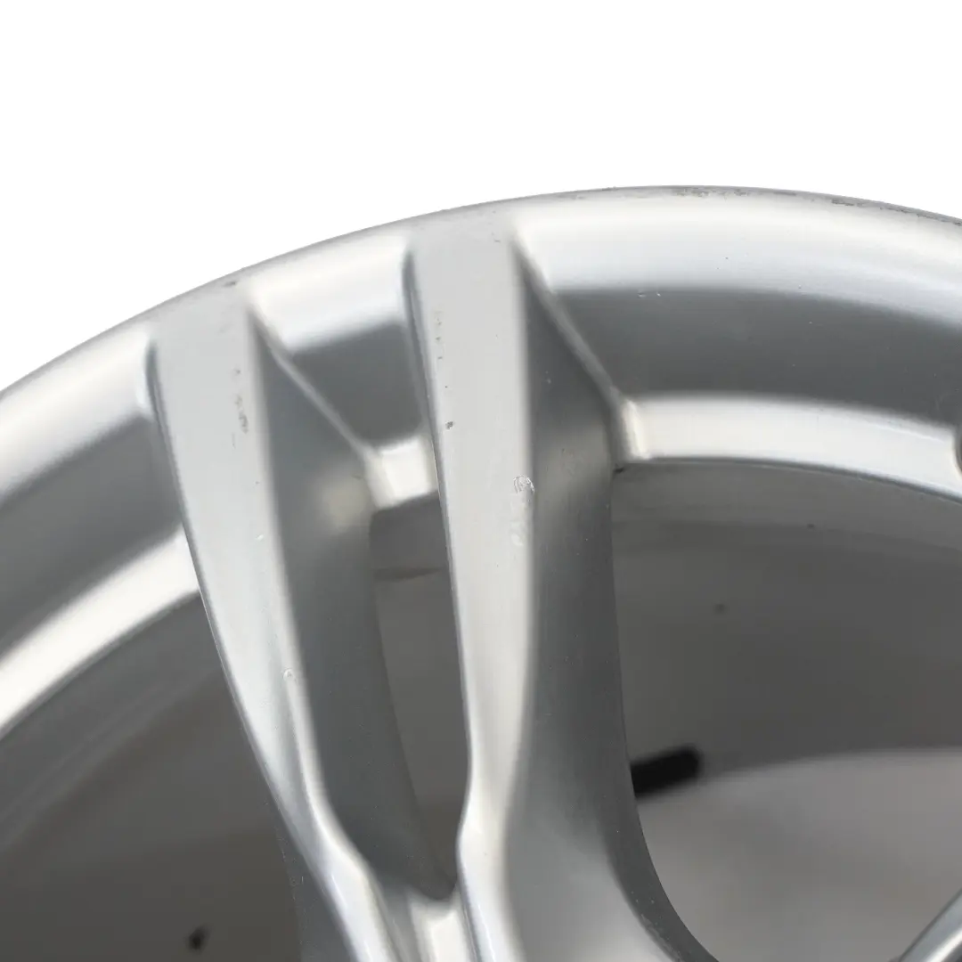 Srebrna Felga Aluminiowa 18" 9J M Star Spoke 400 ET:42 do BMW F34 GT o numerze 7848388 BMW F34 GT Srebrna Felga Aluminiowa 18" 9J M Star Spoke 400 ET:42 - SKU 7848388-2 - Numer Części 7848388