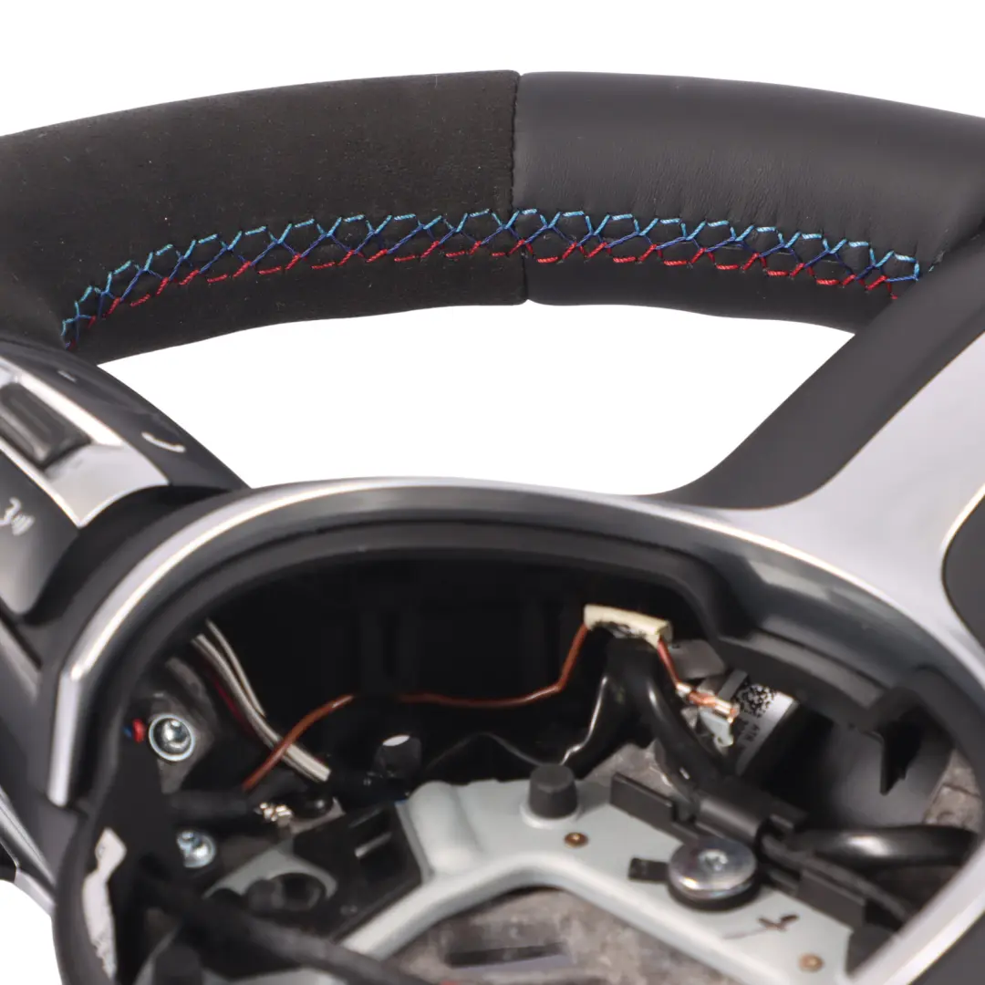 Pakiet Sport Kierownica NOWA Skóra / Alcantara Sportowa do BMW X3 F25 X5 F15 M o numerze 7851498 BMW X3 F25 X5 F15 M Pakiet Sport Kierownica NOWA Skóra / Alcantara Sportowa - SKU 7851498-2 - Numer Części 7851498