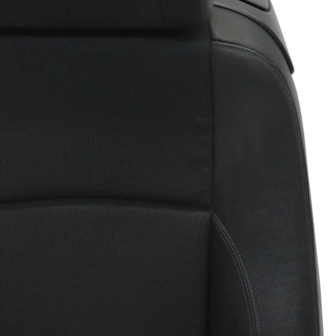 Siège avant gauche Tissu noir/Cuir d'imitation pour BMW E88 Convertible M Sport à propos du numéro de pièce 7903361 BMW E88 Convertible M Sport Siège avant gauche Tissu noir/Cuir d'imitation - SKU 7903361-2 - Numéro de pièce 7903361